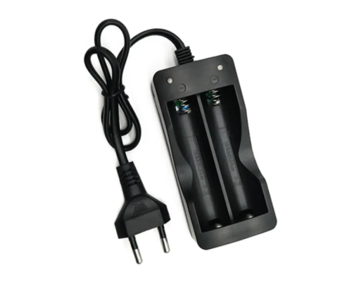 Зарядний пристрій SM-202A для Li-Ion акумуляторів 18650, живлення 220 В