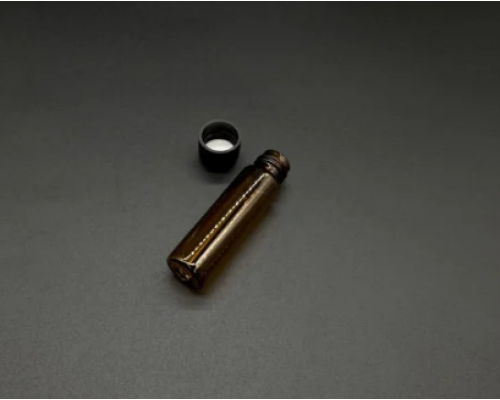 Скляні пляшечки в бурштиновому склі. 15х55мм