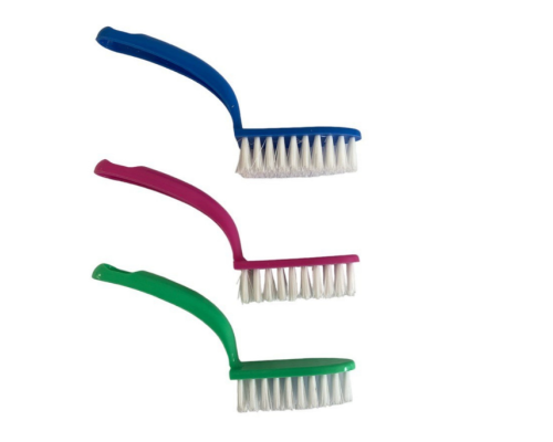 Щітка №3-15 пластикова (3*2*15) см 1шт