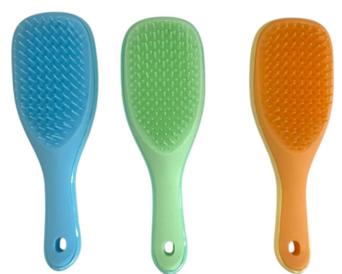 Гребінець 18*6*3см однотонний