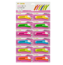 Ніж канцелярський міні 8*2см,товщина леза 0,4мм,блістер