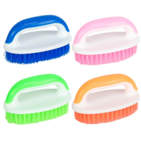 Щітка праска 14*8*8см, універсальна 820