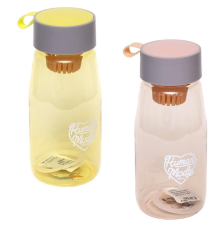 Пляшка для води пластик 0,7 літра із ситечком 2315